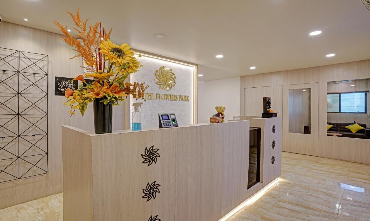 Itsy Hotels Flowers Park Nashik Eksteriør billede