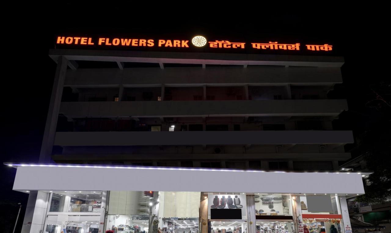 Itsy Hotels Flowers Park Nashik Eksteriør billede