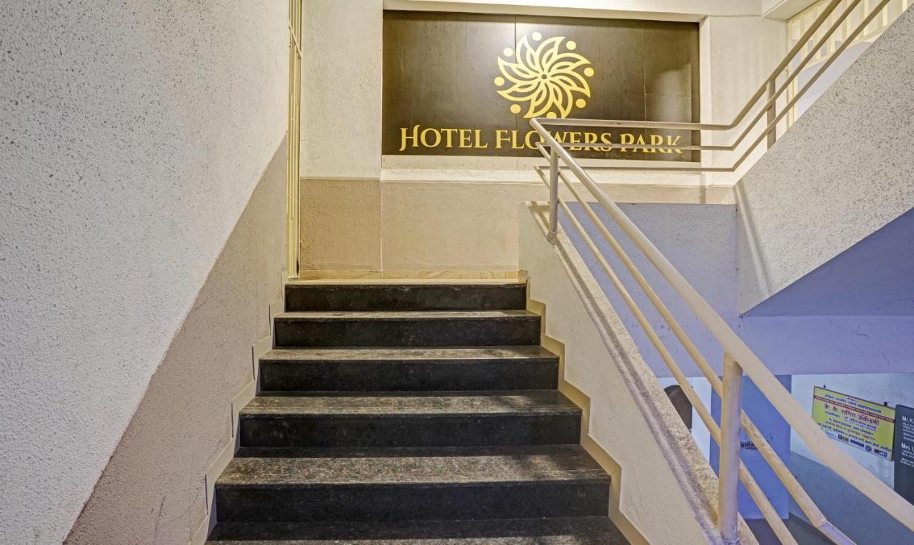 Itsy Hotels Flowers Park Nashik Eksteriør billede