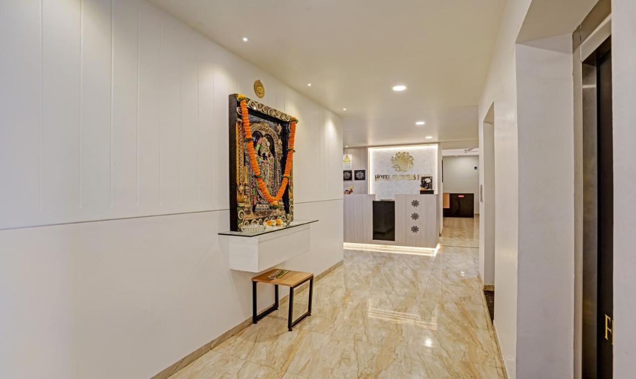 Itsy Hotels Flowers Park Nashik Eksteriør billede